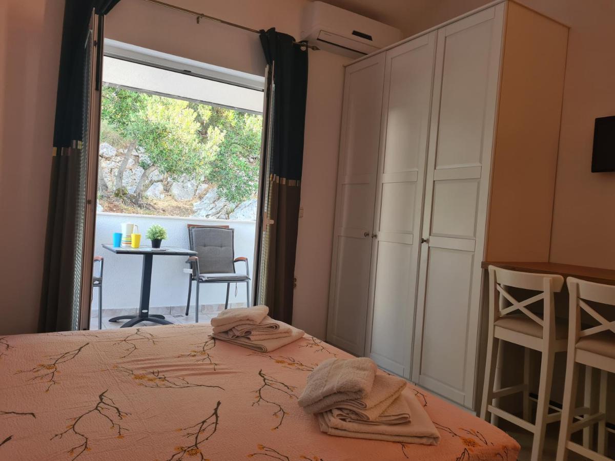 Apartmants Bubalo Trpanj Ngoại thất bức ảnh